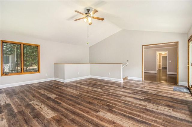 371 Lake Drive SE, Calhoun, GA 30701