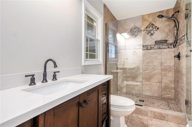 371 Lake Drive SE, Calhoun, GA 30701