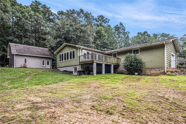 371 Lake Drive SE, Calhoun, GA 30701