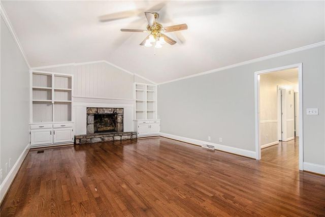 371 Lake Drive SE, Calhoun, GA 30701