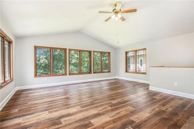 371 Lake Drive SE, Calhoun, GA 30701