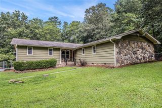 371 Lake Drive SE, Calhoun, GA 30701