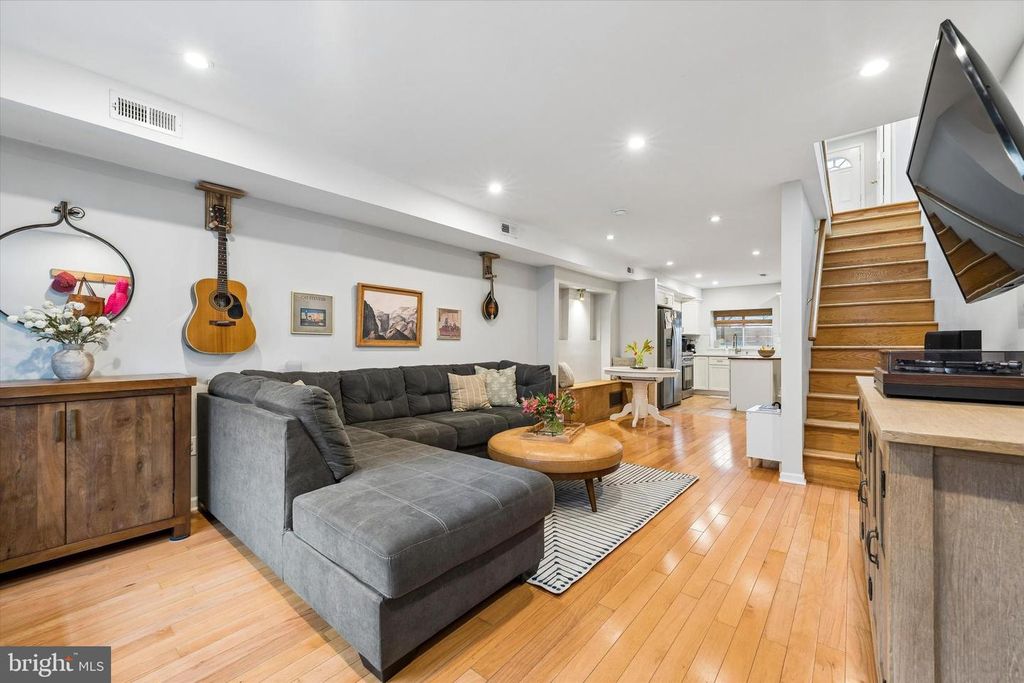 1138 MIFFLIN ST, Philadelphia, PA 19148