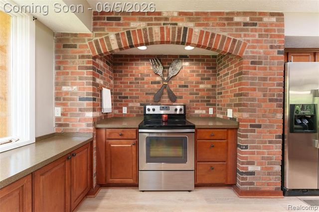 4057 N Herrington Road, Webberville, MI 48892