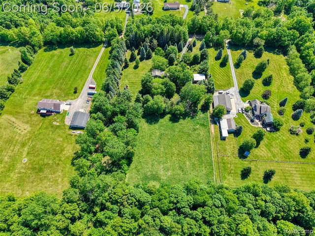 4057 N Herrington Road, Webberville, MI 48892