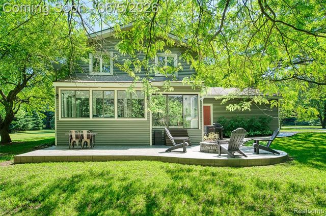 4057 N Herrington Road, Webberville, MI 48892