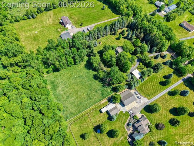 4057 N Herrington Road, Webberville, MI 48892