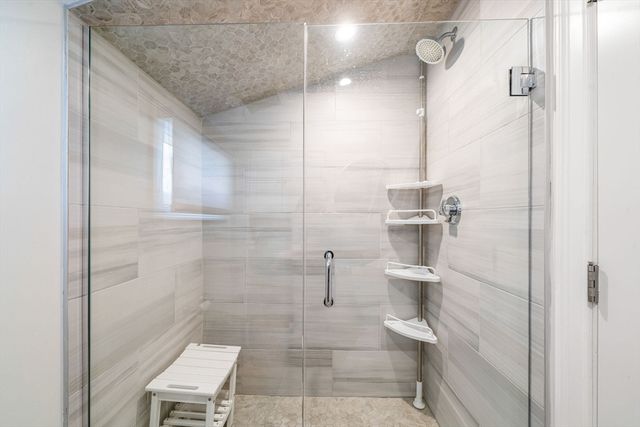 49 Grove Cir, Braintree, MA 02184