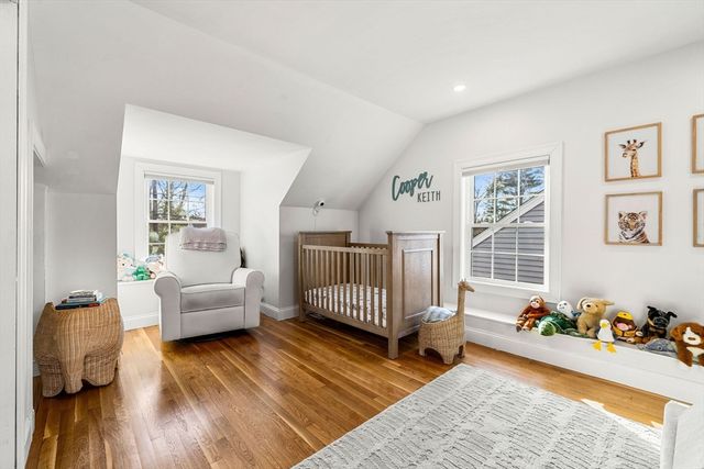 49 Grove Cir, Braintree, MA 02184