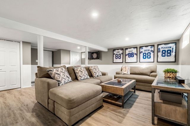 49 Grove Cir, Braintree, MA 02184