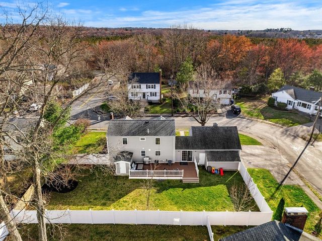 49 Grove Cir, Braintree, MA 02184