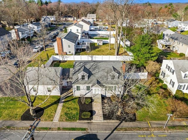 49 Grove Cir, Braintree, MA 02184