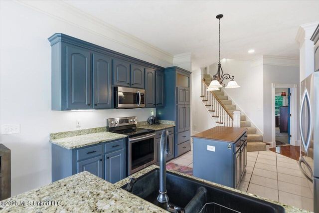 1521 Lake Mimosa Drive, Raymond, MS 39154