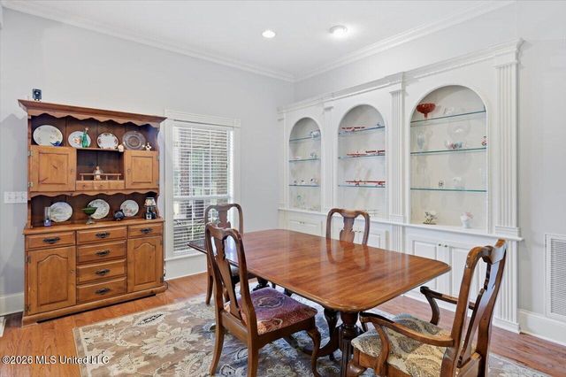 1521 Lake Mimosa Drive, Raymond, MS 39154