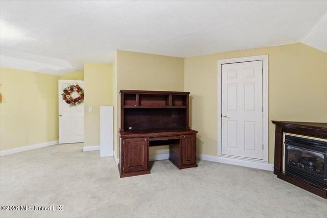 1521 Lake Mimosa Drive, Raymond, MS 39154