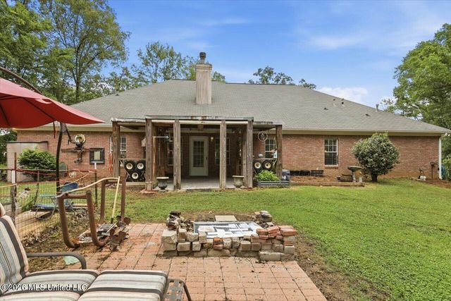 1521 Lake Mimosa Drive, Raymond, MS 39154
