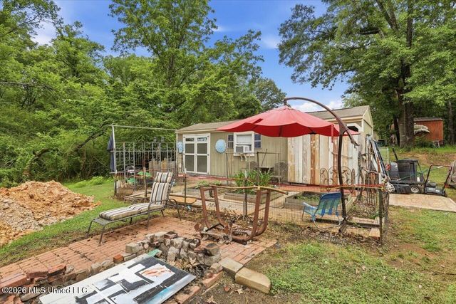 1521 Lake Mimosa Drive, Raymond, MS 39154