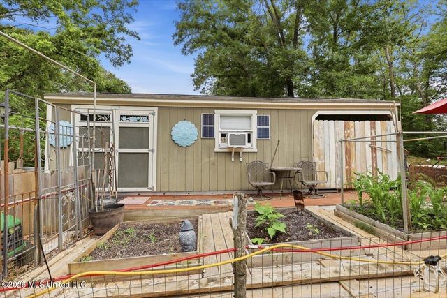 1521 Lake Mimosa Drive, Raymond, MS 39154