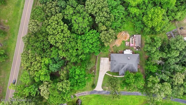 1521 Lake Mimosa Drive, Raymond, MS 39154