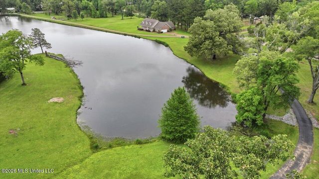1521 Lake Mimosa Drive, Raymond, MS 39154