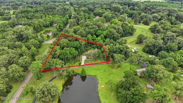 1521 Lake Mimosa Drive, Raymond, MS 39154