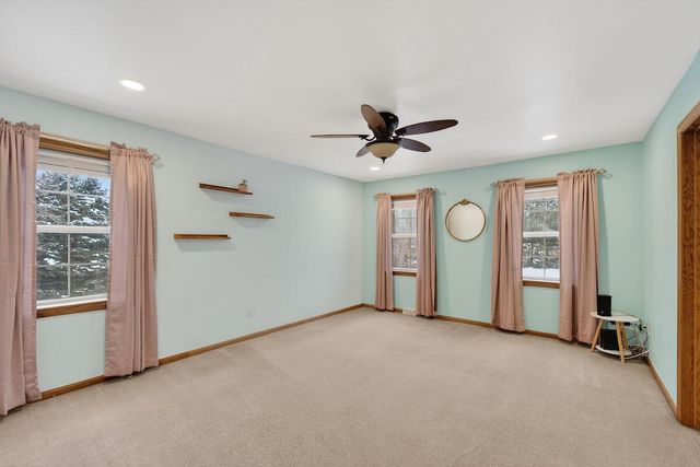 1717 Ernst DRIVE, Hartford, WI 53027