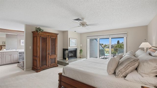 910 PINELLAS BAYWAY S 201, Tierra Verde, FL 33715