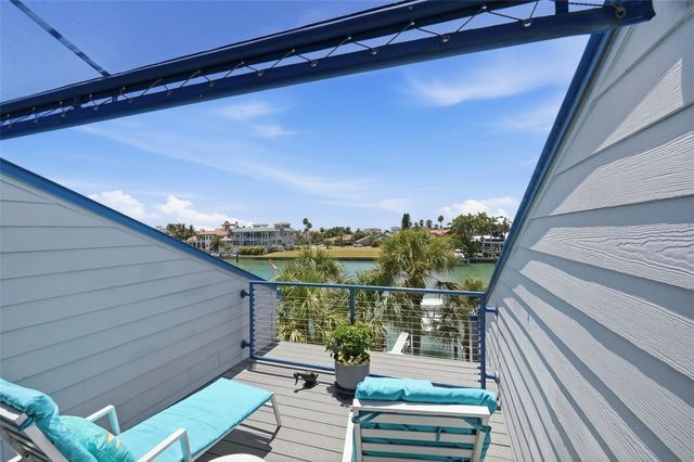 910 PINELLAS BAYWAY S 201, Tierra Verde, FL 33715