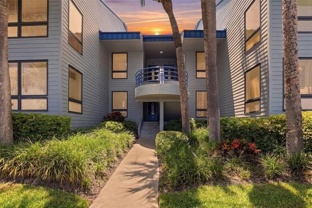 910 PINELLAS BAYWAY S 201, Tierra Verde, FL 33715