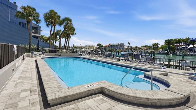 910 PINELLAS BAYWAY S 201, Tierra Verde, FL 33715