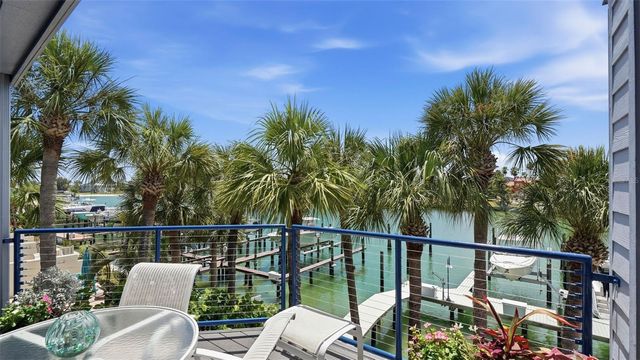 910 PINELLAS BAYWAY S 201, Tierra Verde, FL 33715