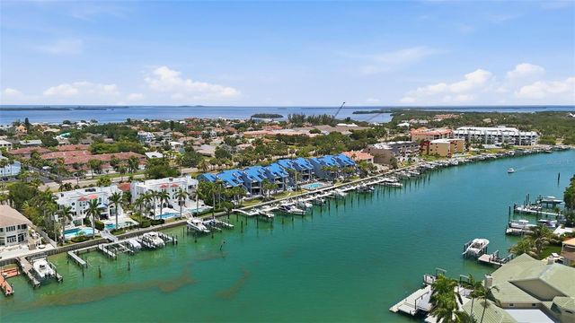 910 PINELLAS BAYWAY S 201, Tierra Verde, FL 33715
