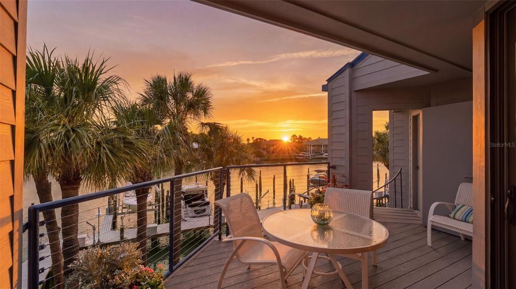 910 PINELLAS BAYWAY S 201, Tierra Verde, FL 33715