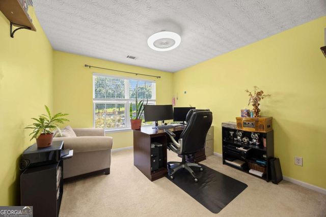 4041 Oak Crossing Drive, Suwanee, GA 30024