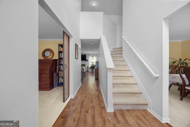 4041 Oak Crossing Drive, Suwanee, GA 30024
