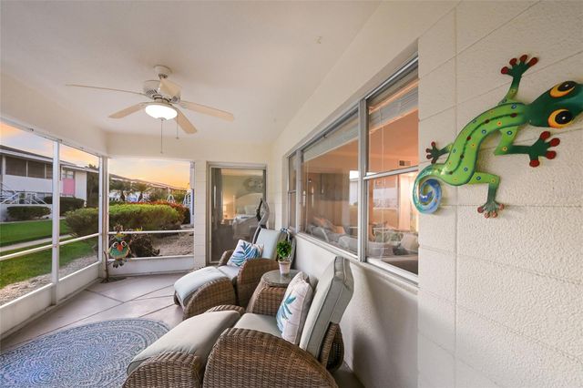 2503 BENEVA ROAD 3, Sarasota, FL 34232