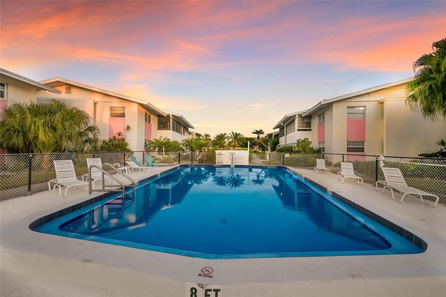 2503 BENEVA ROAD 3, Sarasota, FL 34232