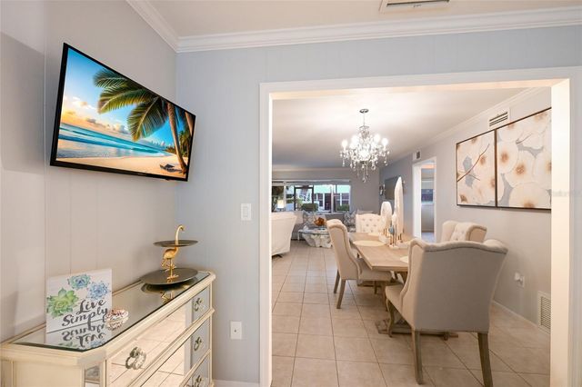 2503 BENEVA ROAD 3, Sarasota, FL 34232