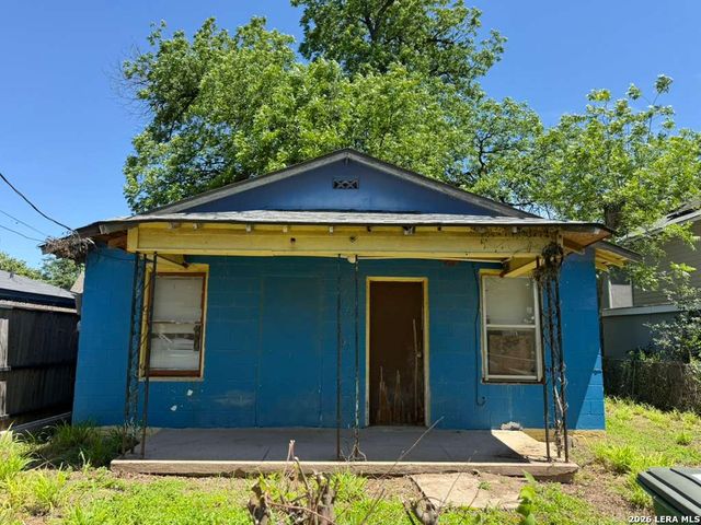 111 HUERTA ST, San Antonio, TX 78207