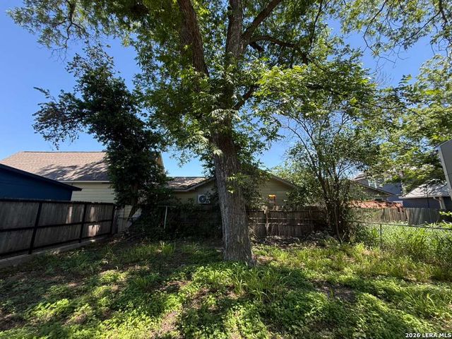 111 HUERTA ST, San Antonio, TX 78207