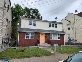 421 E 27Th St, Paterson City, NJ 07514