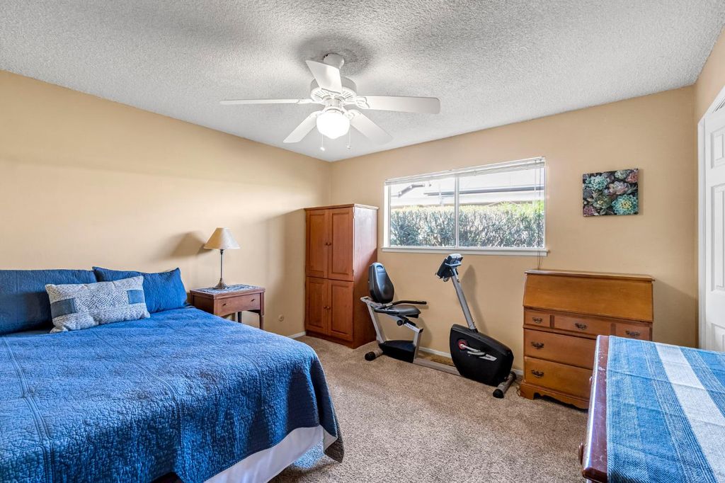 Image 24 of property listing at 6620 N Dearing Avenue, Fresno, CA 93710