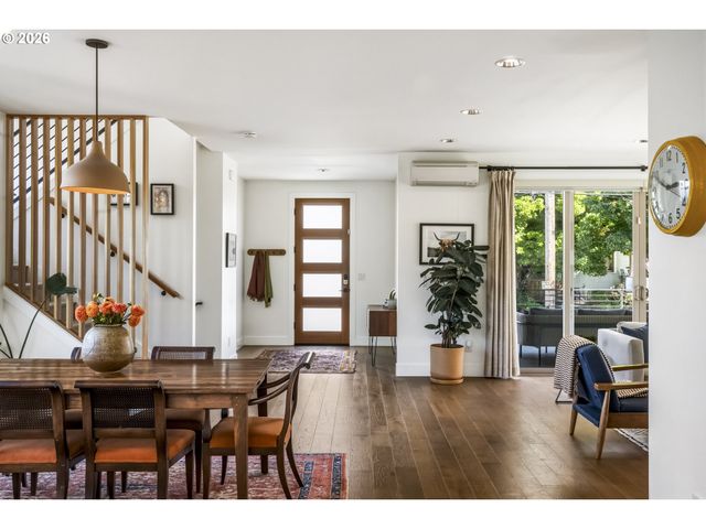 4135 Se 30TH Ave, Portland, OR 97202