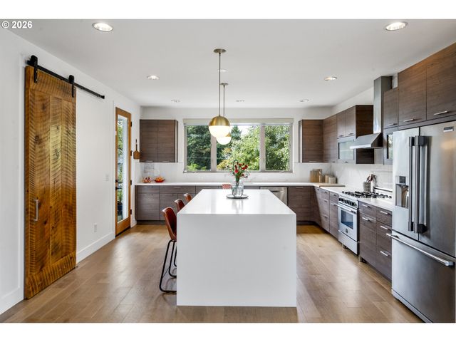 4135 Se 30TH Ave, Portland, OR 97202