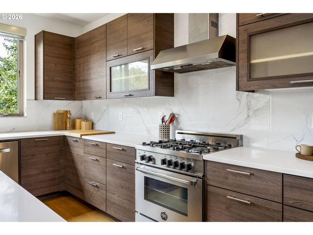 4135 Se 30TH Ave, Portland, OR 97202