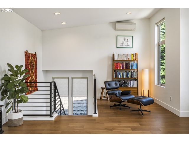 4135 Se 30TH Ave, Portland, OR 97202