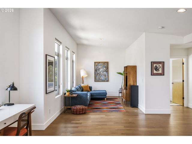 4135 Se 30TH Ave, Portland, OR 97202