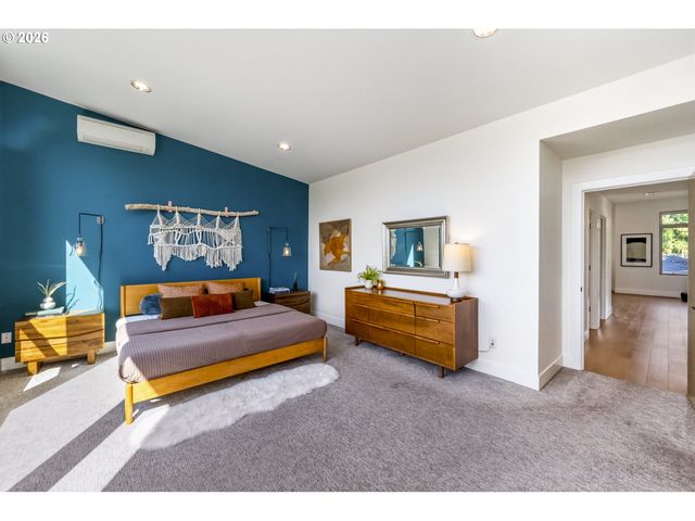 4135 Se 30TH Ave, Portland, OR 97202