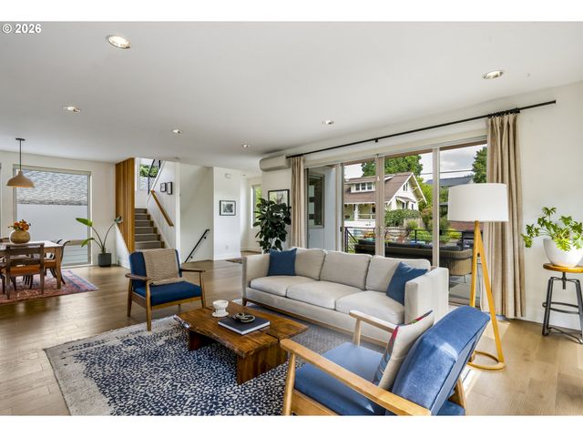 4135 Se 30TH Ave, Portland, OR 97202
