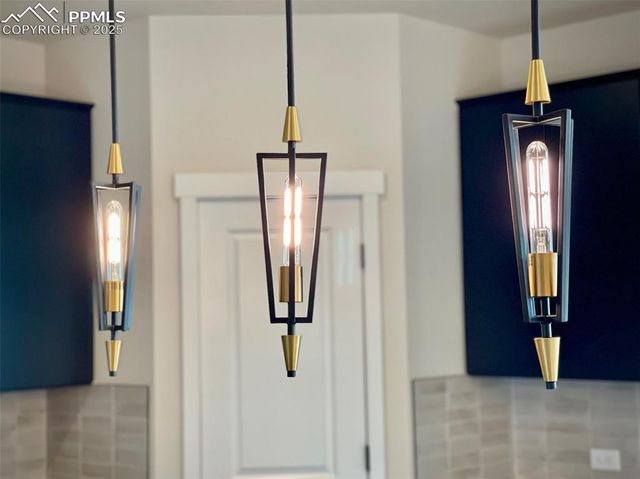 6132 Steele Creek Way, Colorado Springs, CO 80922